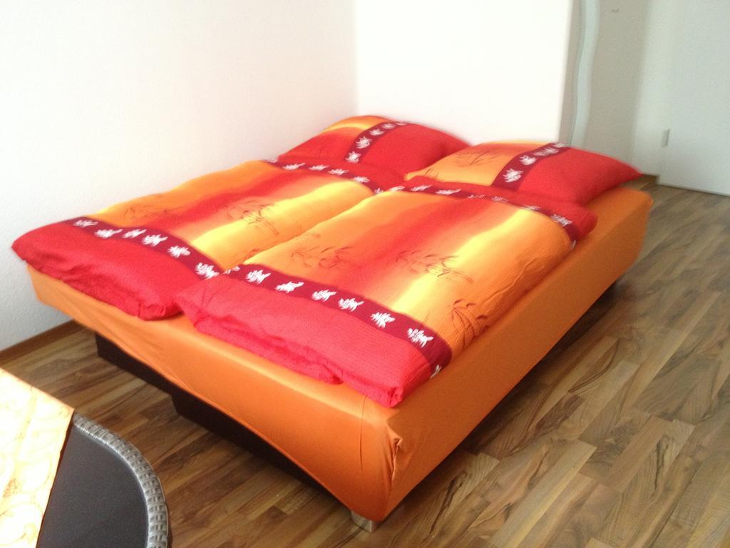 Ferienapartment: An Der Kunstakademie Heimbach Chambre photo